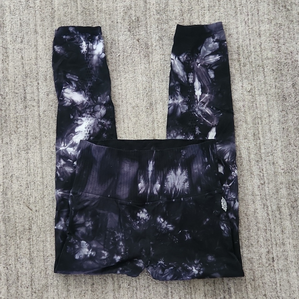 NWOT FP Movement Leggings